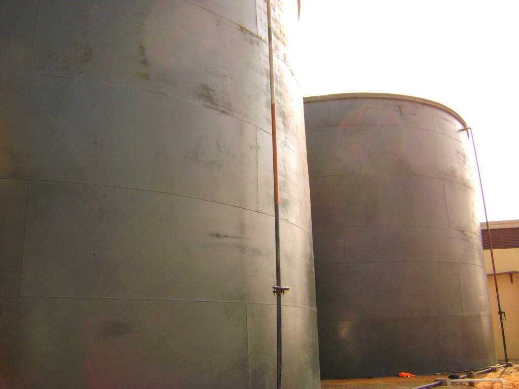 STORAGE-TANK